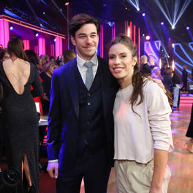 Marek Adamczyk je velkou oporou Evy Adamczykové a na přenosech StarDance nesmí chybět.