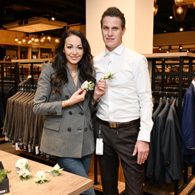 Agáta Hanychová se svým mužem a dětmi odjeli na dovolenou do Paříže. Dcera Rozárka byla na hlídání u babičky Žilkové.