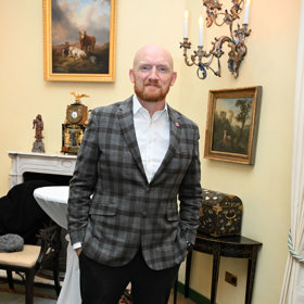 Matt Field uvedl, že kapra mít ve vaně nebudou.