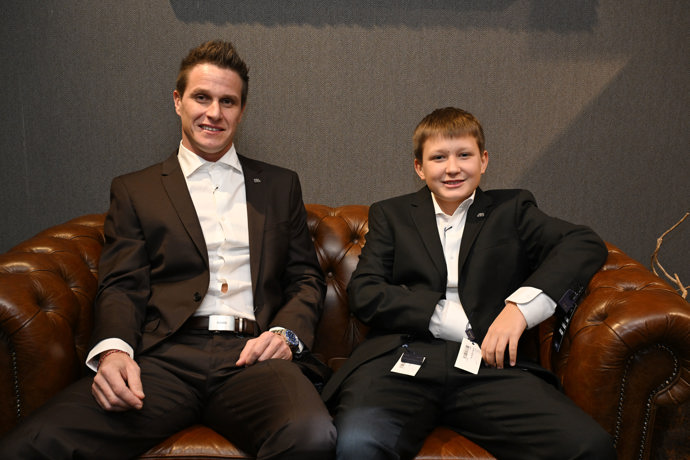 FOTO: Miroslav Dopita spolu se synem Kryšpínem. – stránka 558