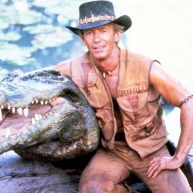 Paul Hogan se stal nesmrtelným díky ztvárnění Krokodýla Dundeeho ve stejnojmenném australském filmu.