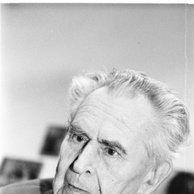 Autor nesmrtelných Rychlých šípů, Jaroslav Foglar.