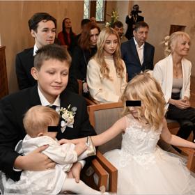 Kryšpín nechyběl na prosincové svatbě svých rodičů.