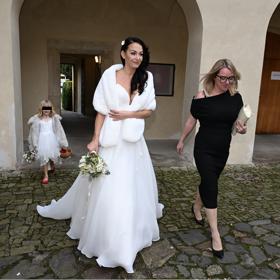 Agáta Hanychová se vdala. 