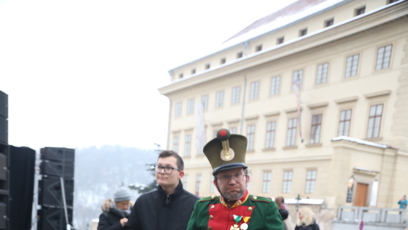 FOTO: Na místě je už od rána mnoho lidí.