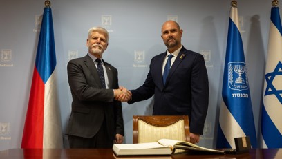 FOTO: Jednání s předsedou Knesetu Amirem Ochanou.