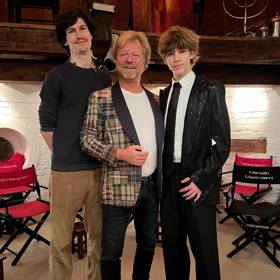 Starší syn Maroše Kramára, Timur (vlevo) se stal otcem a ze svého slavného tatínka udělal dědečka.