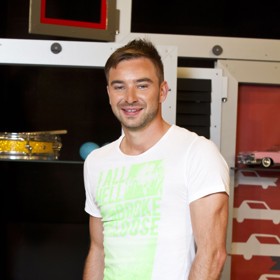 Tomáš Novotný tenkrát býval hubeným nagelovaným klukem.