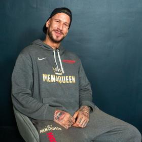 Barvitě popsal, jaké typy žen na jeho show chodí a jak je někdy těžké je ukočírovat.