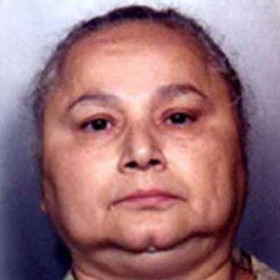 Nakrobaronka Griselda Blanco do které se nedávno převtělila Sofia Vergara, jejíž proměnu najdete na dalších snímcích. 