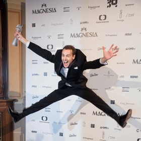 Herec Michal Kern získal v roce 2023 sošku Českého lva za hlavní roli ve filmu Arvéd.