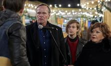 Maminku Karla Rodena si zahrála Jiřina Bohdalová.