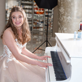 Vanessa Volopichová by klidně mohla být modelkou po matce.