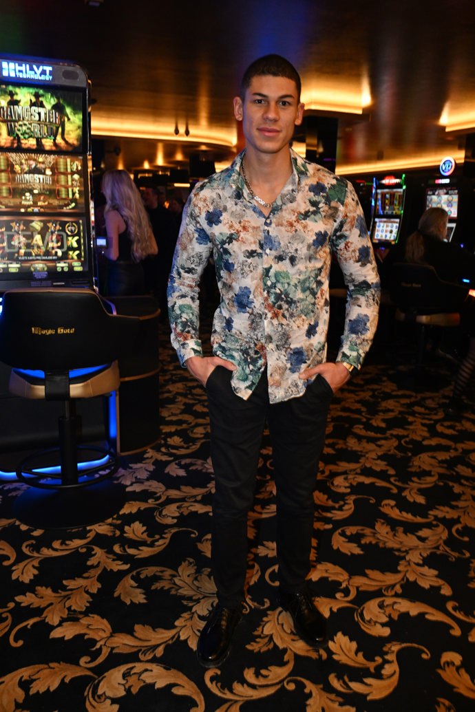 FOTO: Claude Lhotecký – stránka 15