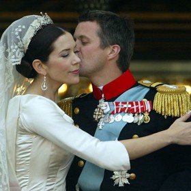 Svatba prince Frederika a Mary se uskutečnila 14. května 2004 v kodaňské katedrále.