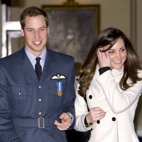 Ačkoliv se Kate před Williamem styděla, brzy zjistili, že mají hodně společného a stali se z nich přátelé, později spolubydlící.