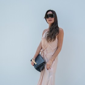 Vedle toho miluje krevety, avokádo a ořechy. Sama sebe považuje za šťastlivce v tom, že si zdravé a leckdy ne zrovna levné potraviny může dovolit. Bez nich by prý její tělo nezvládlo zápřah v podobě péče o čtyři děti a budování kariéry v módním průmyslu.