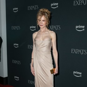 Nicole Kidman patří i v 56 letech k nejštíhlejším hollywoodským herečkám. Vděčí za to nejspíš genetice, ale i cvičení a uváženému jídelníčku.