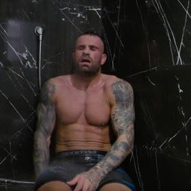 Záběry z dokumentárního snímku Karlos. 