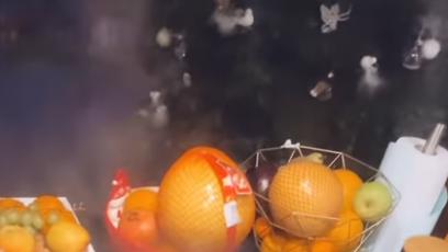 FOTO: Doma ještě stihla vařit.