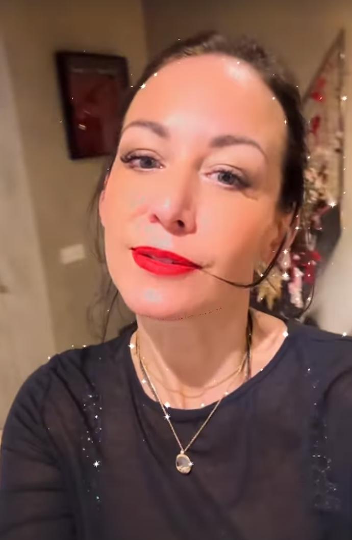 FOTO: Agáta Hanychová toho moc nenaspí, ale stále vypadá skvěle. – stránka 1646