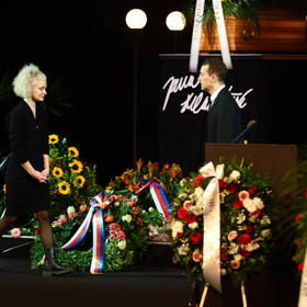 Rodina, přátelé a kolegové se přišli naposledy rozloučit s Janou Hlaváčovou.