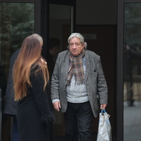 Nechyběl ani fotograf celebrit František Jirásek. 