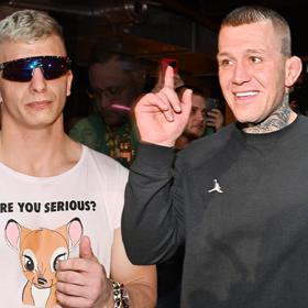 V prvním svém zápase pod křídly COTS se Mikulášek v kleci utkal s influencerem Patrikem Žralokem. 