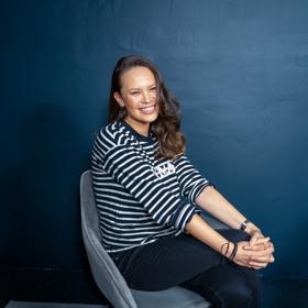 Monika Leová má za sebou dva přirozené porody poměrně velkých dětí, které ji hodně "roztrhaly". Po narození dcerky Mii ji proto milování hodně bolelo, ačkoliv "technicky" byla podle lékařů v pořádku.