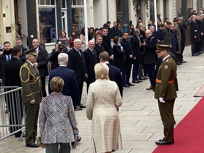 FOTO: Prezidentský pár je na návštěvě Lucemburska. – stránka 983