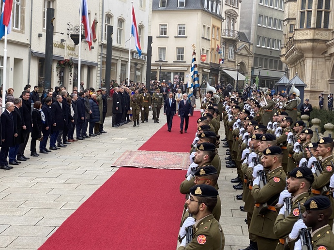 FOTO: Prezidentský pár je na návštěvě Lucemburska. – stránka 977