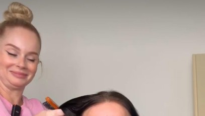 FOTO: Agáta Hanychová šla s kůží na trh.