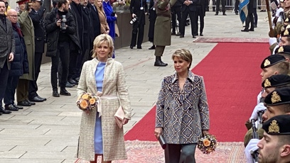 FOTO: První dáma Eva Pavlová zvolila modré šaty a kabátek.