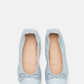 Blankytné baleríny s pružnou patou, Esprit, 1 200 Kč