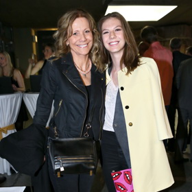 Co myslíte, jsou si máma s dcerou podobné?