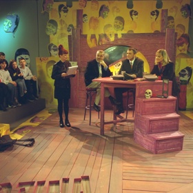 Báru Štěpánovou byste s drdolem určitě v davu nepřehlédli.