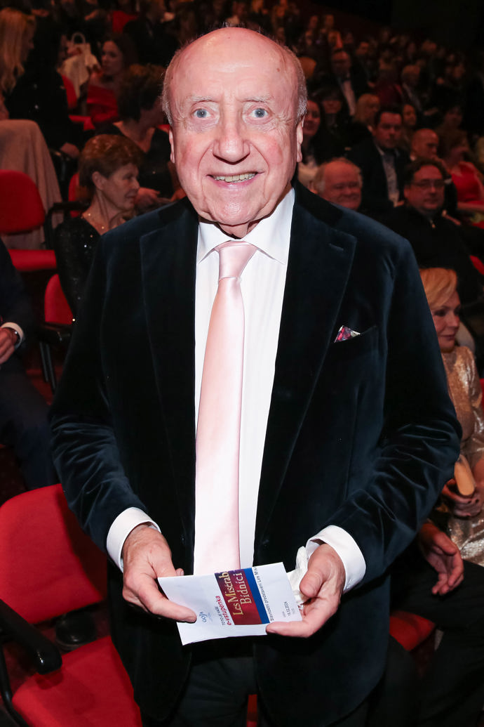 FOTO: Felix Slováček nemohl chybět. – stránka 589