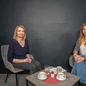 Vladimíra Bernátková také všem ženám doporučuje, aby se čas od času svěřily do rukou fyzioterapeuta. Pomůže jim nejen s následky těhotenství a porodu, jako jsou diastáza nebo inkontinence, ale také držením těla či správným sezením.