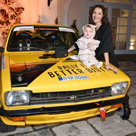 Dcera Olgy Lounové je stále plně kojená.