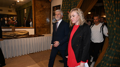 FOTO: Slavnostní premiéra přilákala i hlavu našeho státu.