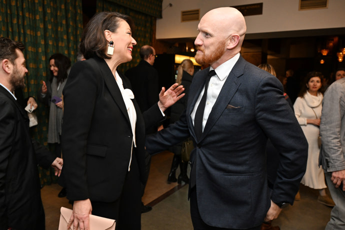 FOTO: Dorazil i britský velvyslanec. – stránka 439