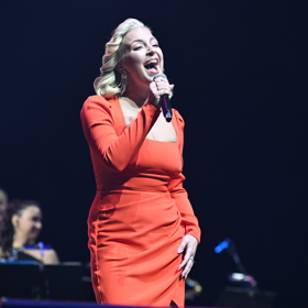 Markéta Konvičková zvolila na galavečer oranžové šaty.