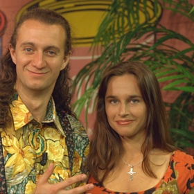 Pavel Svoboda míval dlouhé kudrnaté vlasy.