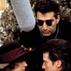 Richard Lewis ve filmu Byl jednou jeden zločin.