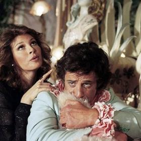 Jean-Paul Belmondo si zahrál kaskadéra Mike, který se ocitl ve finanční tísni.