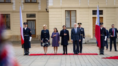 FOTO: Eva Pavlová přivítala návštěvu spolu s Petrem Pavlem.