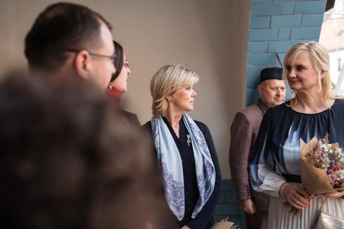 FOTO: Půvabná Eva Pavlová. – stránka 2084