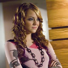 V filmu Rocker v roce 2008 Emma Stone lehce přitvrdila.