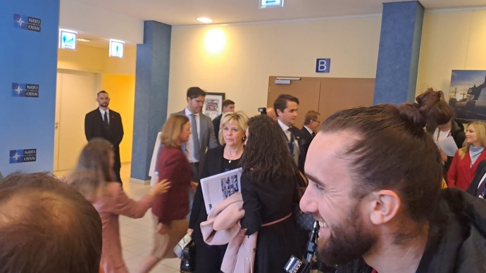 FOTO: První dáma Eva Pavlová. – stránka 2156