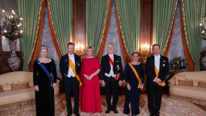 FOTO: Eva Pavlová vynikala v červené róbě.